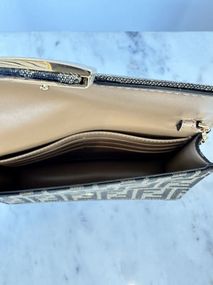 Wallet on Chain Baguette