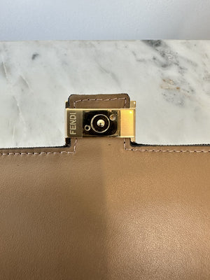 Wallet on Chain Baguette