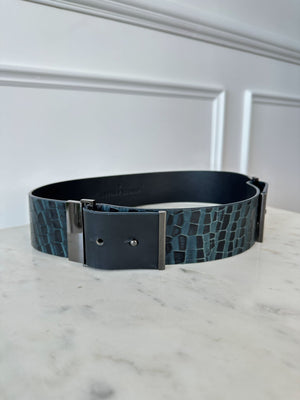 Clasp Belt