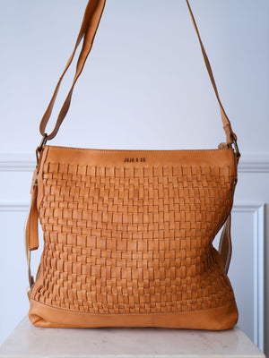 Juju & Co Woven Hobo Bag