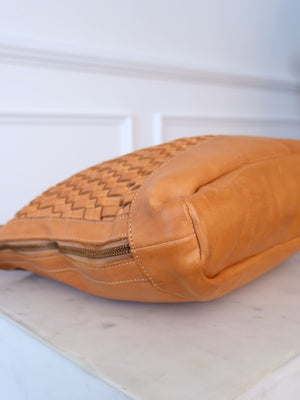 Juju & Co Woven Hobo Bag