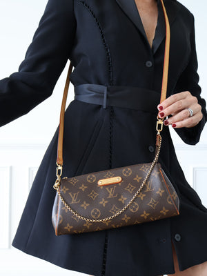Eva Pochette