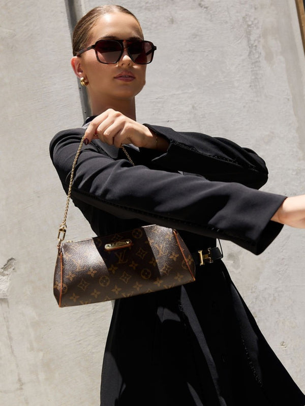 Eva Pochette