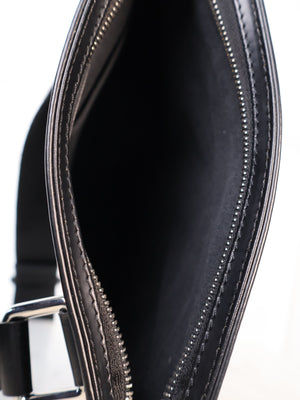 Louis Vuitton Messenger Bag