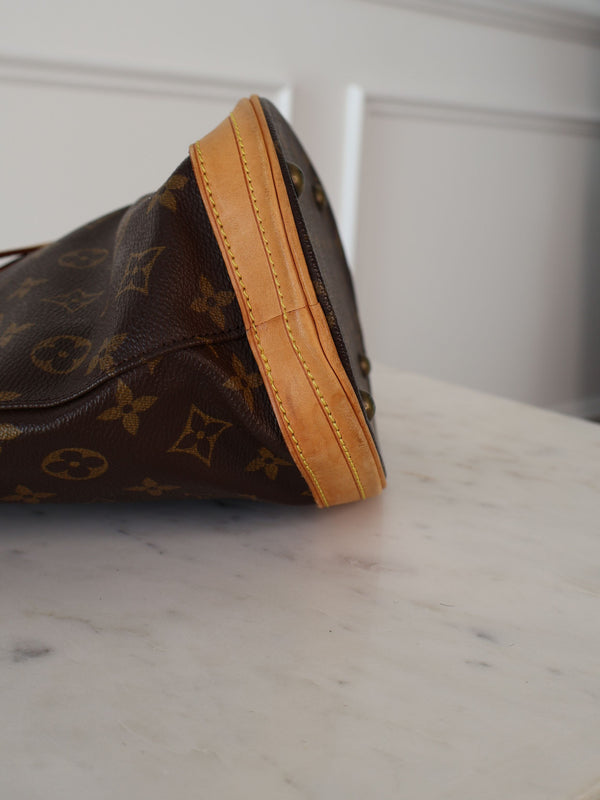 Louis Vuitton Petit Bucket PM Bag