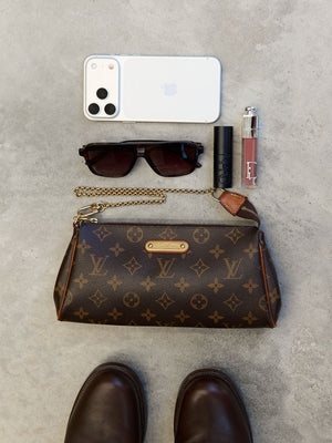Eva Pochette